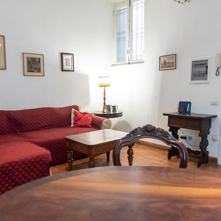 Monti Bespoke Lejlighed Rom Eksteriør billede